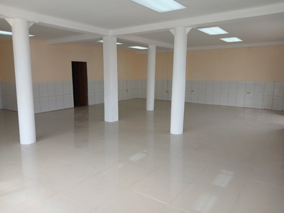 CORNER COMMERCIAL SPACE North West, St. James – FOR RENT
