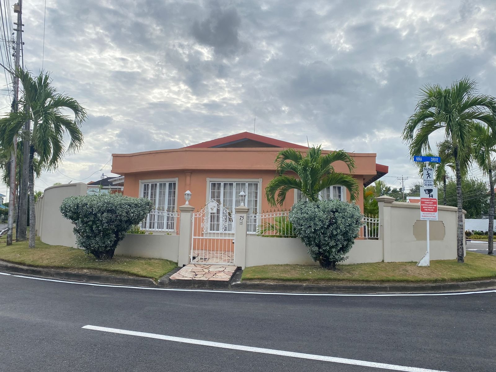 WhatsApp Image 2025-10-28 at 16.37.41 (2)